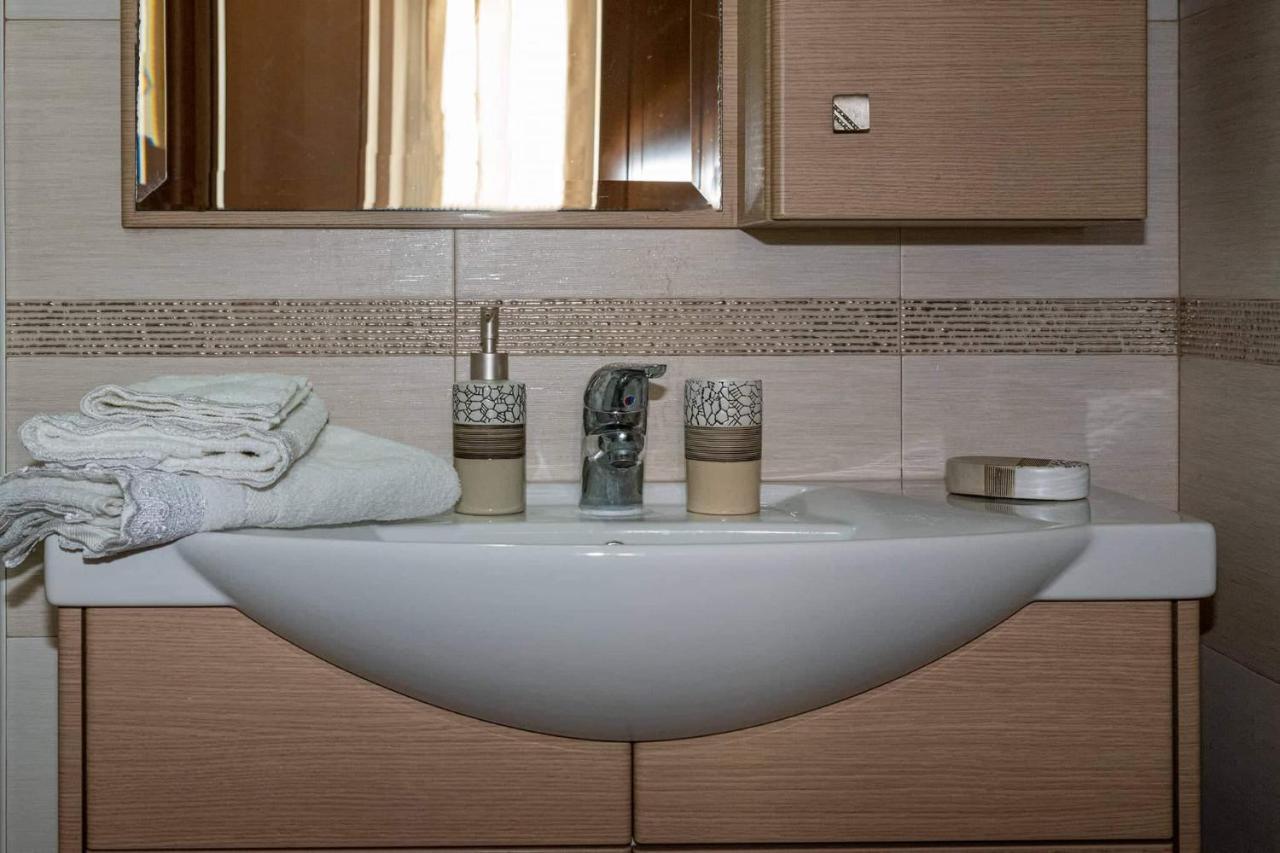 Sette Venti Apartment Agia Marina  Luaran gambar